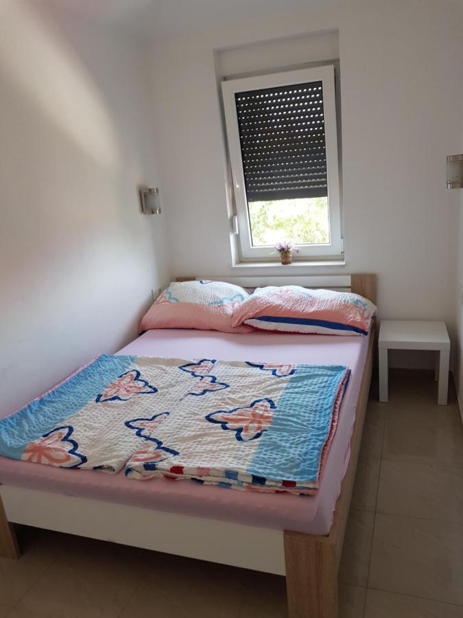 Apartmani Zaric Malinska Ngoại thất bức ảnh